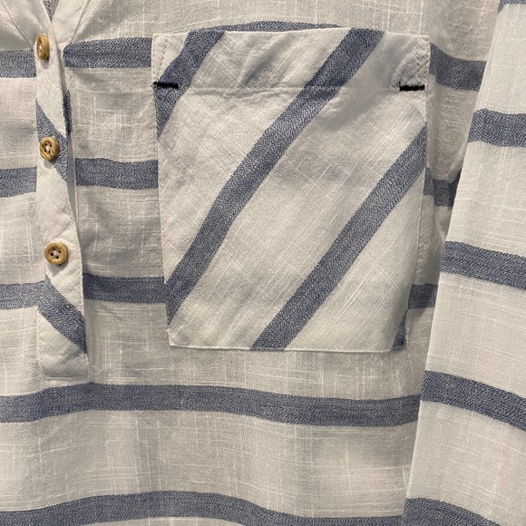 Dex Linen Blouse - Like New - Picture 4 of 8